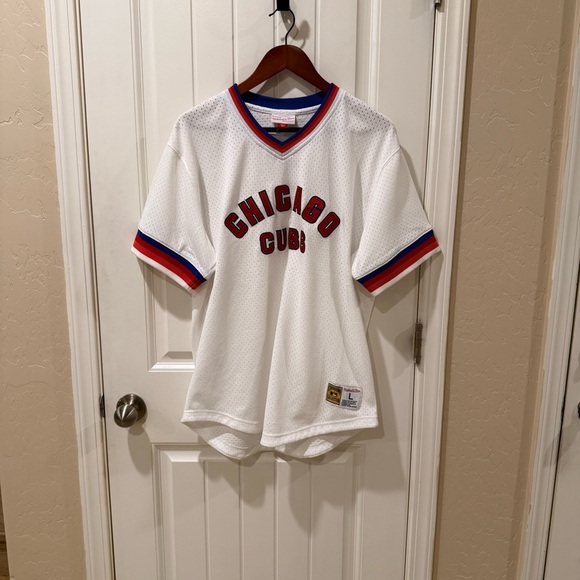 Mitchell & Ness White Chicago Cubs Jersey with Red and Blue Trim - Picture 1 of 10